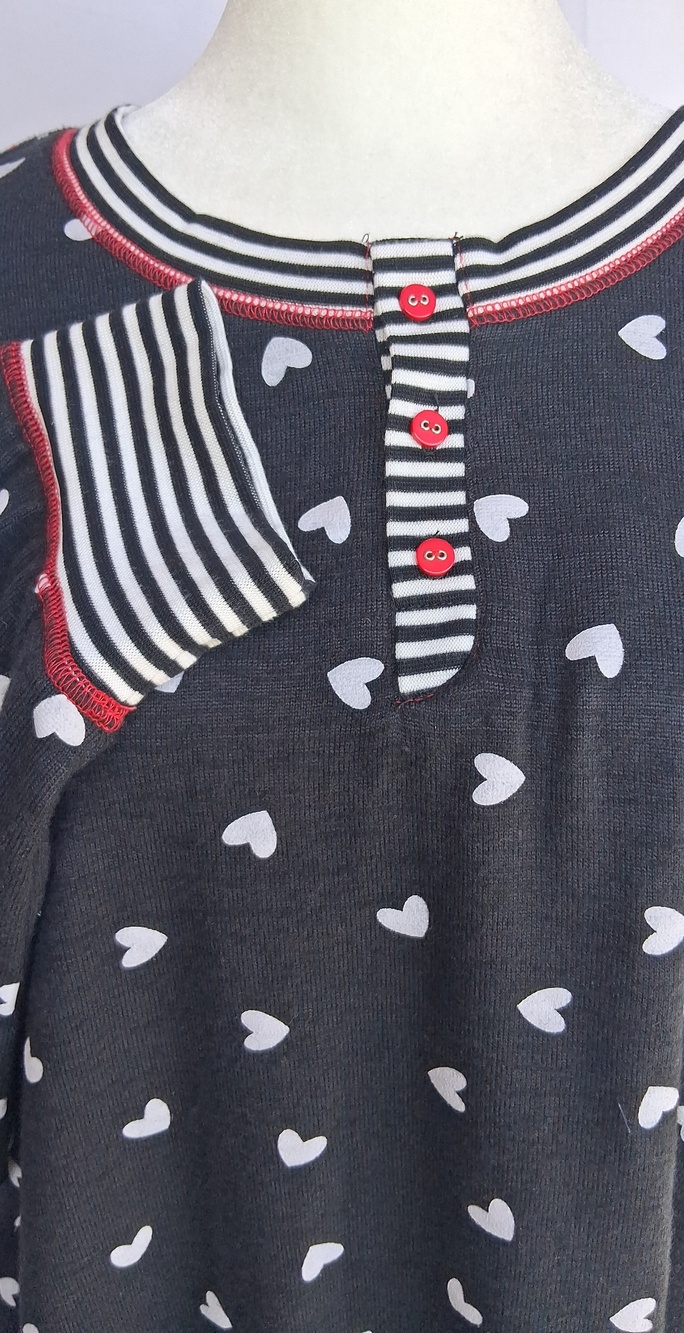 PJ Salvage Black Heart Print Nightshirt with White Hearts and Red Trim Top 3X - Picture 3 of 11
